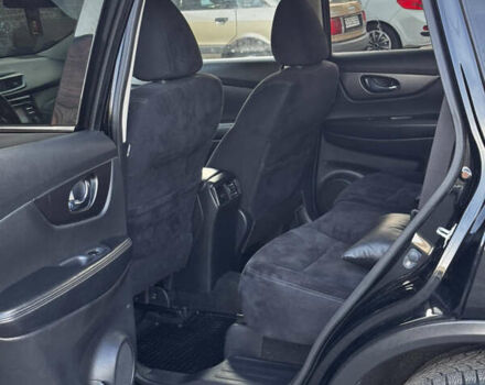 Черный Ниссан Rogue, объемом двигателя 2.49 л и пробегом 187 тыс. км за 11800 $, фото 13 на Automoto.ua