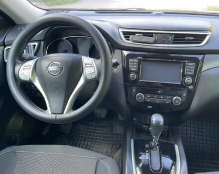 Черный Ниссан Rogue, объемом двигателя 2.5 л и пробегом 208 тыс. км за 13400 $, фото 6 на Automoto.ua