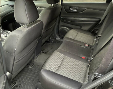 Черный Ниссан Rogue, объемом двигателя 2.49 л и пробегом 118 тыс. км за 16500 $, фото 7 на Automoto.ua