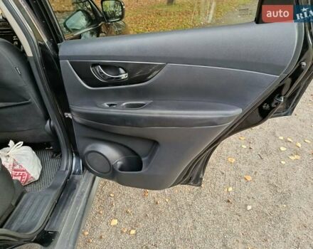 Черный Ниссан Rogue, объемом двигателя 2.49 л и пробегом 187 тыс. км за 11999 $, фото 18 на Automoto.ua