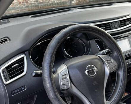 Черный Ниссан Rogue, объемом двигателя 2.49 л и пробегом 187 тыс. км за 11800 $, фото 15 на Automoto.ua
