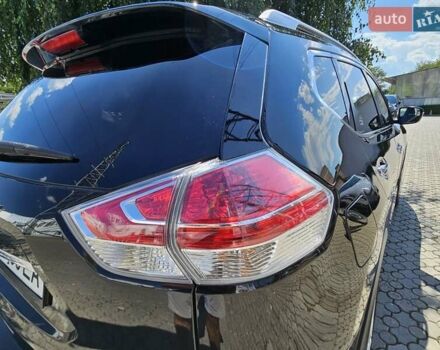 Черный Ниссан Rogue, объемом двигателя 2.49 л и пробегом 125 тыс. км за 12700 $, фото 9 на Automoto.ua