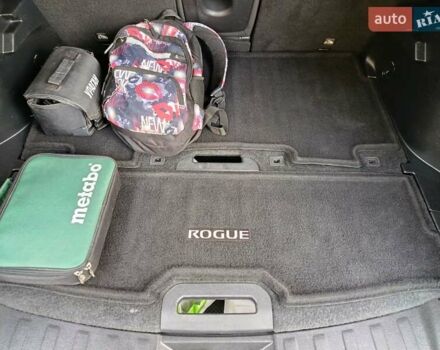Черный Ниссан Rogue, объемом двигателя 2.49 л и пробегом 187 тыс. км за 11999 $, фото 23 на Automoto.ua