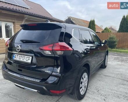 Черный Ниссан Rogue, объемом двигателя 2.49 л и пробегом 165 тыс. км за 14000 $, фото 6 на Automoto.ua