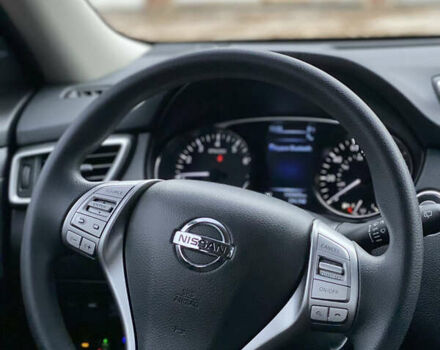 Черный Ниссан Rogue, объемом двигателя 2.49 л и пробегом 211 тыс. км за 12800 $, фото 30 на Automoto.ua