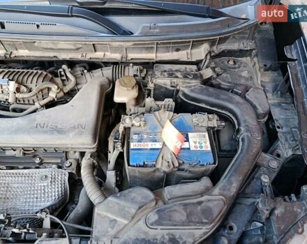 Черный Ниссан Rogue, объемом двигателя 2.49 л и пробегом 187 тыс. км за 11999 $, фото 8 на Automoto.ua