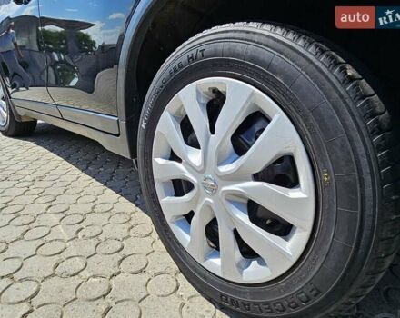 Черный Ниссан Rogue, объемом двигателя 2.49 л и пробегом 125 тыс. км за 12700 $, фото 13 на Automoto.ua