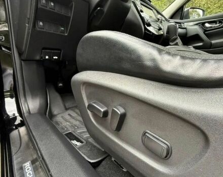 Черный Ниссан Rogue, объемом двигателя 2 л и пробегом 99 тыс. км за 10100 $, фото 16 на Automoto.ua