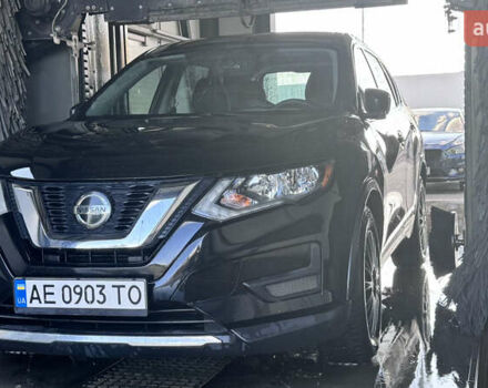 Черный Ниссан Rogue, объемом двигателя 2.49 л и пробегом 148 тыс. км за 12250 $, фото 3 на Automoto.ua