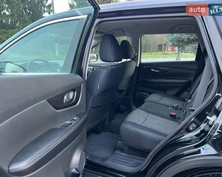 Черный Ниссан Rogue, объемом двигателя 2.5 л и пробегом 220 тыс. км за 11990 $, фото 17 на Automoto.ua