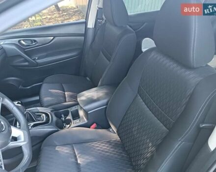 Чорний Ніссан Rogue, об'ємом двигуна 2.49 л та пробігом 97 тис. км за 16500 $, фото 3 на Automoto.ua