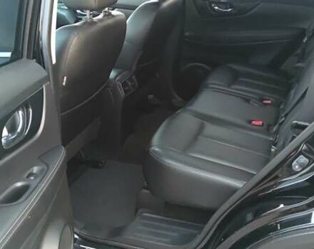 Черный Ниссан Rogue, объемом двигателя 2.49 л и пробегом 144 тыс. км за 16000 $, фото 10 на Automoto.ua