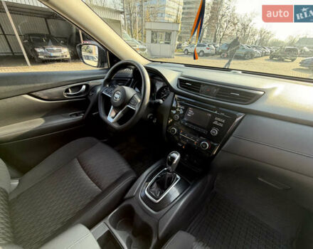 Черный Ниссан Rogue, объемом двигателя 2.49 л и пробегом 91 тыс. км за 13500 $, фото 13 на Automoto.ua