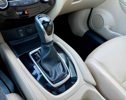 Черный Ниссан Rogue, объемом двигателя 2.5 л и пробегом 61 тыс. км за 8000 $, фото 11 на Automoto.ua