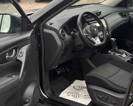 Ниссан Rogue 2017 в Львове на Automoto.ua Черный Ниссан Rogue, объемом двигателя 2.49 л и пробегом 249 тыс. км за 12900 $, фото 9 на Automoto.ua