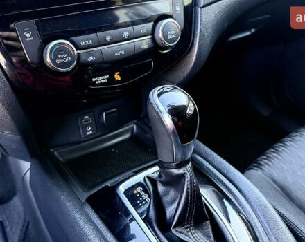 Черный Ниссан Rogue, объемом двигателя 2.5 л и пробегом 227 тыс. км за 12700 $, фото 25 на Automoto.ua