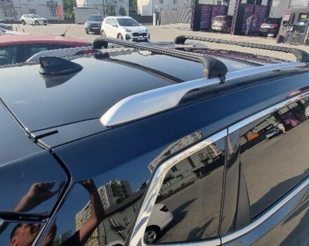 Чорний Ніссан Rogue, об'ємом двигуна 0 л та пробігом 162 тис. км за 14300 $, фото 4 на Automoto.ua