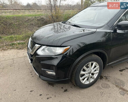 Черный Ниссан Rogue, объемом двигателя 2.49 л и пробегом 148 тыс. км за 14000 $, фото 32 на Automoto.ua