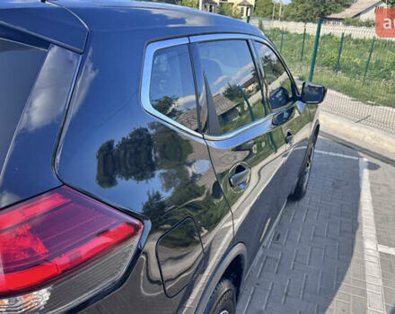 Черный Ниссан Rogue, объемом двигателя 2.49 л и пробегом 148 тыс. км за 12250 $, фото 9 на Automoto.ua