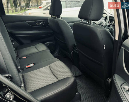 Черный Ниссан Rogue, объемом двигателя 2.5 л и пробегом 132 тыс. км за 12900 $, фото 39 на Automoto.ua