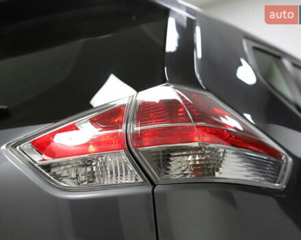 Черный Ниссан Rogue, объемом двигателя 2.5 л и пробегом 141 тыс. км за 11900 $, фото 34 на Automoto.ua