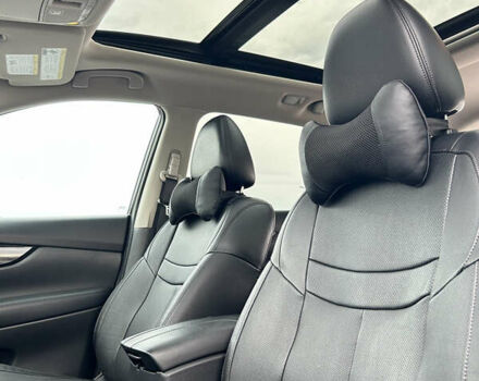 Ніссан Rogue 2017 у Харкові на Automoto.ua Чорний Ніссан Rogue, об'ємом двигуна 2.5 л та пробігом 140 тис. км за 16500 $, фото 25 на Automoto.ua