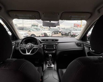 Ниссан Rogue 2017 в Львове на Automoto.ua Черный Ниссан Rogue, объемом двигателя 2.49 л и пробегом 249 тыс. км за 12900 $, фото 14 на Automoto.ua