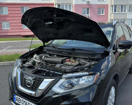 Черный Ниссан Rogue, объемом двигателя 2.49 л и пробегом 115 тыс. км за 14900 $, фото 7 на Automoto.ua