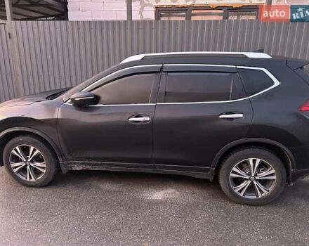 Черный Ниссан Rogue, объемом двигателя 2.49 л и пробегом 102 тыс. км за 15500 $, фото 2 на Automoto.ua