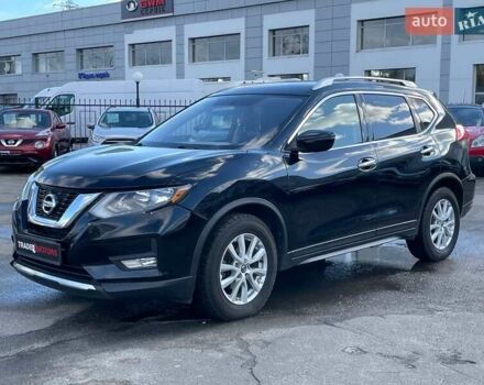Черный Ниссан Rogue, объемом двигателя 2.49 л и пробегом 146 тыс. км за 13490 $, фото 5 на Automoto.ua