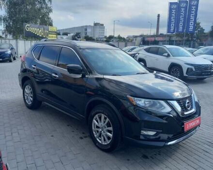Ніссан Rogue 2017 у Полтаві на Automoto.ua Чорний Ніссан Rogue, об'ємом двигуна 2.49 л та пробігом 177 тис. км за 13300 $, фото 2 на Automoto.ua