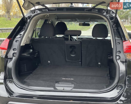 Чорний Ніссан Rogue, об'ємом двигуна 2.49 л та пробігом 142 тис. км за 13900 $, фото 54 на Automoto.ua