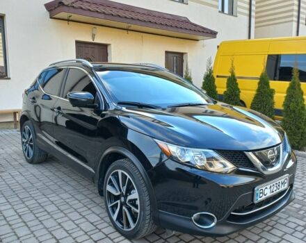 Чорний Ніссан Rogue, об'ємом двигуна 2 л та пробігом 85 тис. км за 16500 $, фото 1 на Automoto.ua