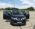 Черный Ниссан Rogue, объемом двигателя 2.49 л и пробегом 157 тыс. км за 13000 $, фото 3 на Automoto.ua