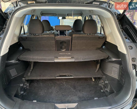 Чорний Ніссан Rogue, об'ємом двигуна 2.5 л та пробігом 63 тис. км за 15000 $, фото 123 на Automoto.ua