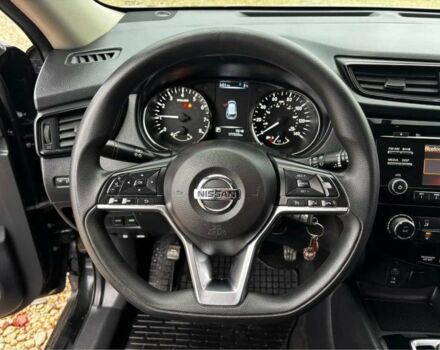 Чорний Ніссан Rogue, об'ємом двигуна 0 л та пробігом 177 тис. км за 11600 $, фото 4 на Automoto.ua