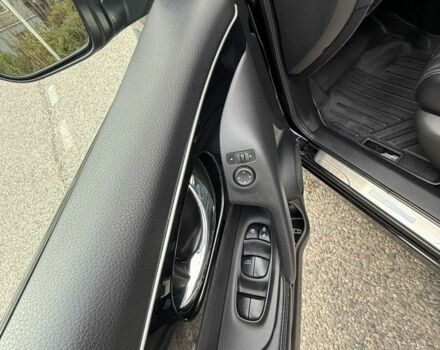 Черный Ниссан Rogue, объемом двигателя 2 л и пробегом 99 тыс. км за 10100 $, фото 11 на Automoto.ua