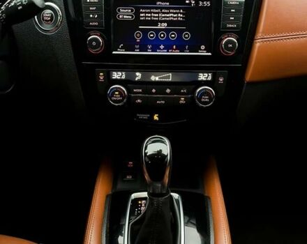 Чорний Ніссан Rogue, об'ємом двигуна 2.5 л та пробігом 154 тис. км за 16999 $, фото 13 на Automoto.ua