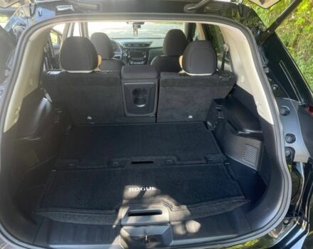 Черный Ниссан Rogue, объемом двигателя 2.5 л и пробегом 118 тыс. км за 15500 $, фото 12 на Automoto.ua