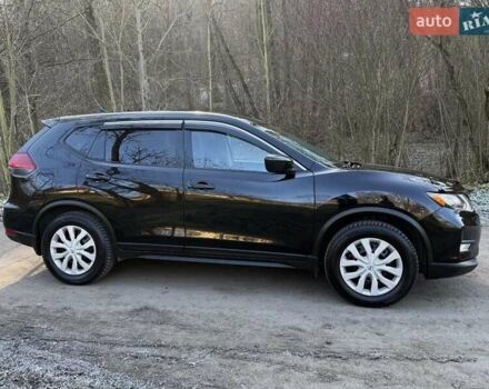 Черный Ниссан Rogue, объемом двигателя 2.49 л и пробегом 129 тыс. км за 15700 $, фото 3 на Automoto.ua