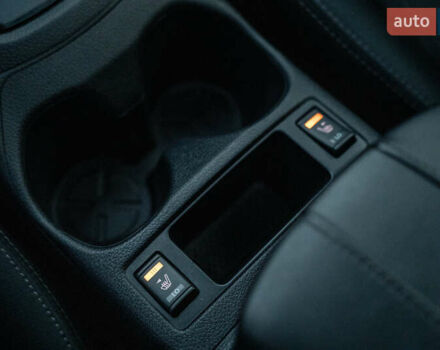 Черный Ниссан Rogue, объемом двигателя 2 л и пробегом 65 тыс. км за 17900 $, фото 30 на Automoto.ua