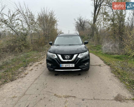 Черный Ниссан Rogue, объемом двигателя 2.49 л и пробегом 148 тыс. км за 14000 $, фото 1 на Automoto.ua
