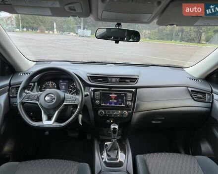 Черный Ниссан Rogue, объемом двигателя 2.5 л и пробегом 220 тыс. км за 11990 $, фото 25 на Automoto.ua