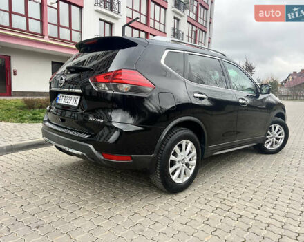 Черный Ниссан Rogue, объемом двигателя 2.5 л и пробегом 170 тыс. км за 13250 $, фото 3 на Automoto.ua