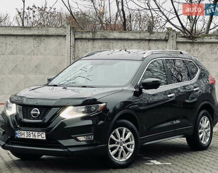 Черный Ниссан Rogue, объемом двигателя 2.5 л и пробегом 132 тыс. км за 12900 $, фото 1 на Automoto.ua