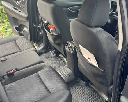 Черный Ниссан Rogue, объемом двигателя 2.49 л и пробегом 148 тыс. км за 12250 $, фото 24 на Automoto.ua