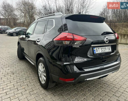 Черный Ниссан Rogue, объемом двигателя 2.5 л и пробегом 170 тыс. км за 13250 $, фото 4 на Automoto.ua