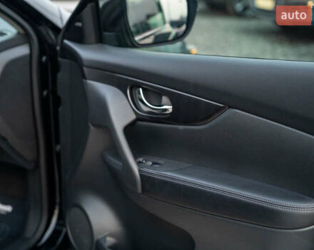 Черный Ниссан Rogue, объемом двигателя 2 л и пробегом 65 тыс. км за 17900 $, фото 39 на Automoto.ua