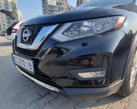 Чорний Ніссан Rogue, об'ємом двигуна 0 л та пробігом 162 тис. км за 14300 $, фото 3 на Automoto.ua