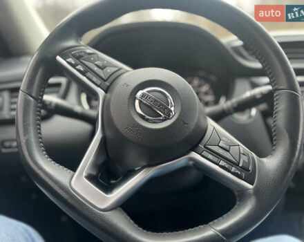 Черный Ниссан Rogue, объемом двигателя 2.5 л и пробегом 170 тыс. км за 13250 $, фото 19 на Automoto.ua